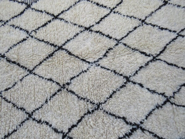 White Original Handcrafted Vintage Beni Ourain Carpet RBW1WB - Image 4