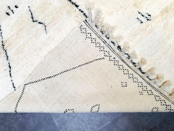 Original Handcrafted Vintage Beni Ourain Carpet in All Sizes Genuine Wool Area Rug - Image 6