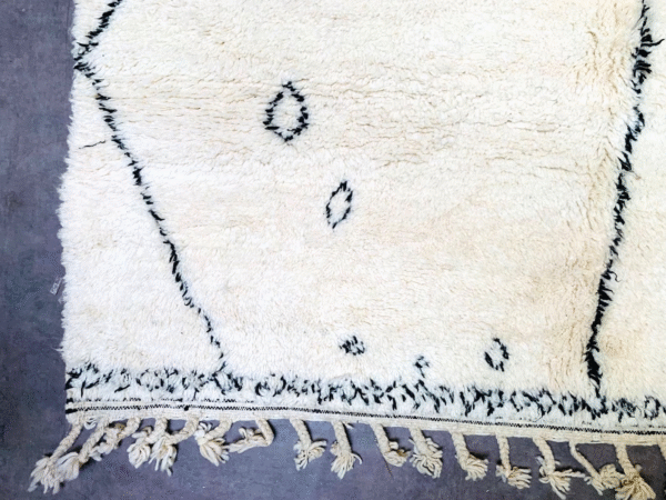 Original Handcrafted Vintage Beni Ourain Carpet in All Sizes Genuine Wool Area Rug - Image 4