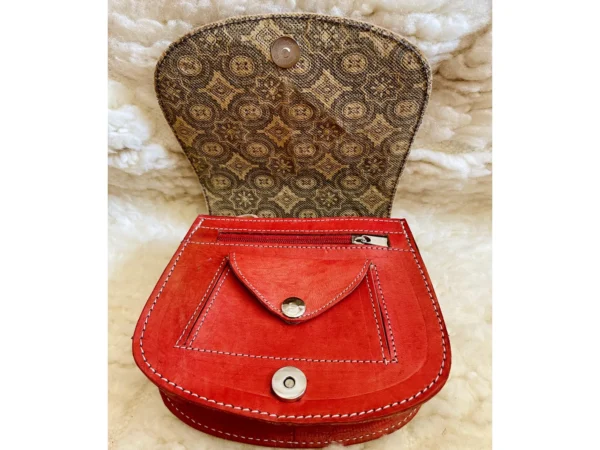 Women's Moroccan Leather Shoulder Bag – Handmade & Stylish - Image 7