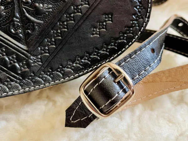 Women's Moroccan Leather Shoulder Bag – Handmade & Stylish - Image 7