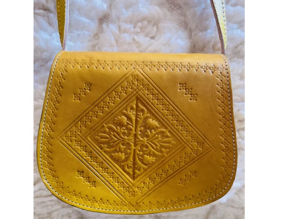 Women's Moroccan Leather Shoulder Bag – Handmade & Stylish
