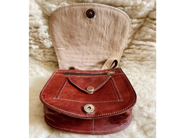 Women's Moroccan Leather Shoulder Bag – Handmade & Stylish - Image 5
