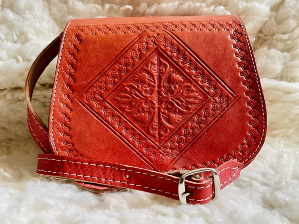 Women's Moroccan Leather Shoulder Bag – Handmade & Stylish