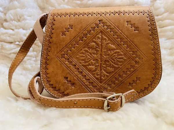 Women's Moroccan Leather Shoulder Bag – Handmade & Stylish