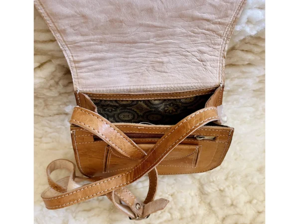 Women's Moroccan Leather Shoulder Bag – Handmade & Stylish - Image 5