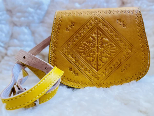 Women's Moroccan Leather Shoulder Bag – Handmade & Stylish - Image 11