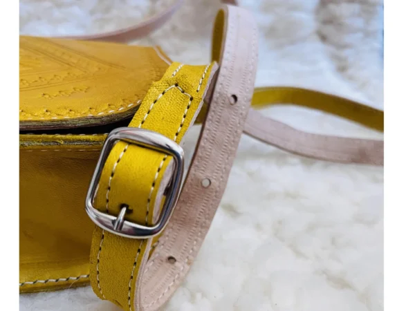 Women's Moroccan Leather Shoulder Bag – Handmade & Stylish - Image 3