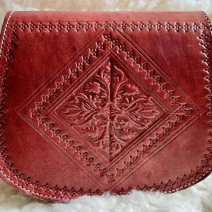 Women's Moroccan Leather Shoulder Bag – Handmade & Stylish