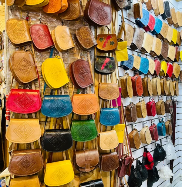 Women's Moroccan Leather Shoulder Bag – Handmade & Stylish - Image 2