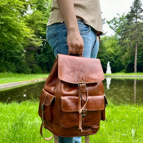 Vintage Moroccan Leather Backpack – Handmade Unisex Bag for Men and Women - Image 4